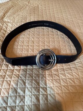 Black Silpada Designs Genuine Leather Belt with Silver Circular Buckle.